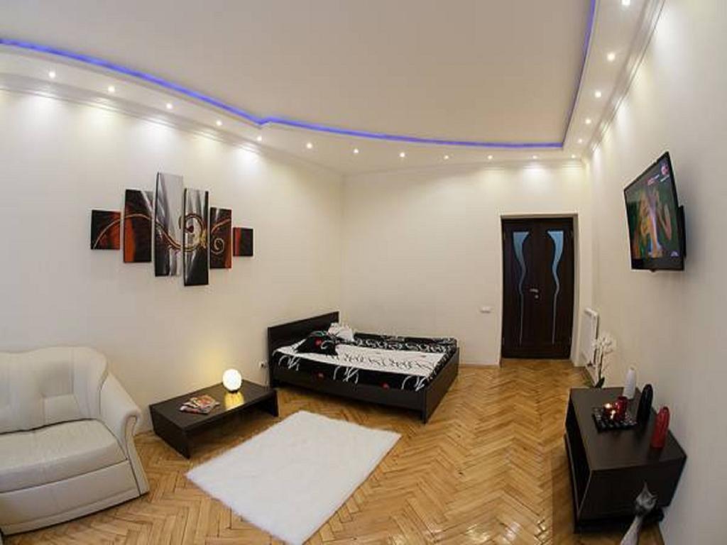 Apartament 1 Minute To Rynok Square Lwów Pokój zdjęcie