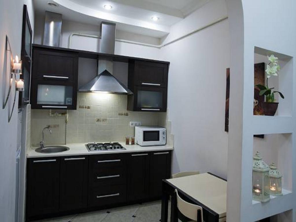 Apartament 1 Minute To Rynok Square Lwów Pokój zdjęcie